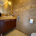 Parysa Hostel