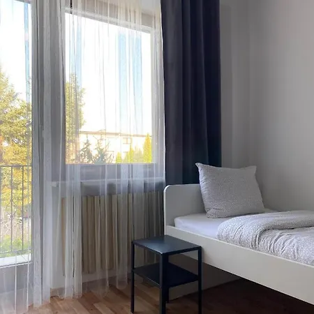 Vandrarhem Parysa *