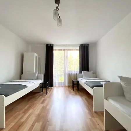 Hostel Parysa Λούμπλιν