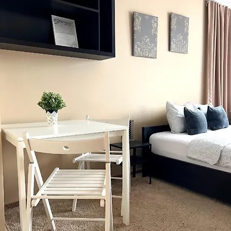 Hostel Parysa Λούμπλιν